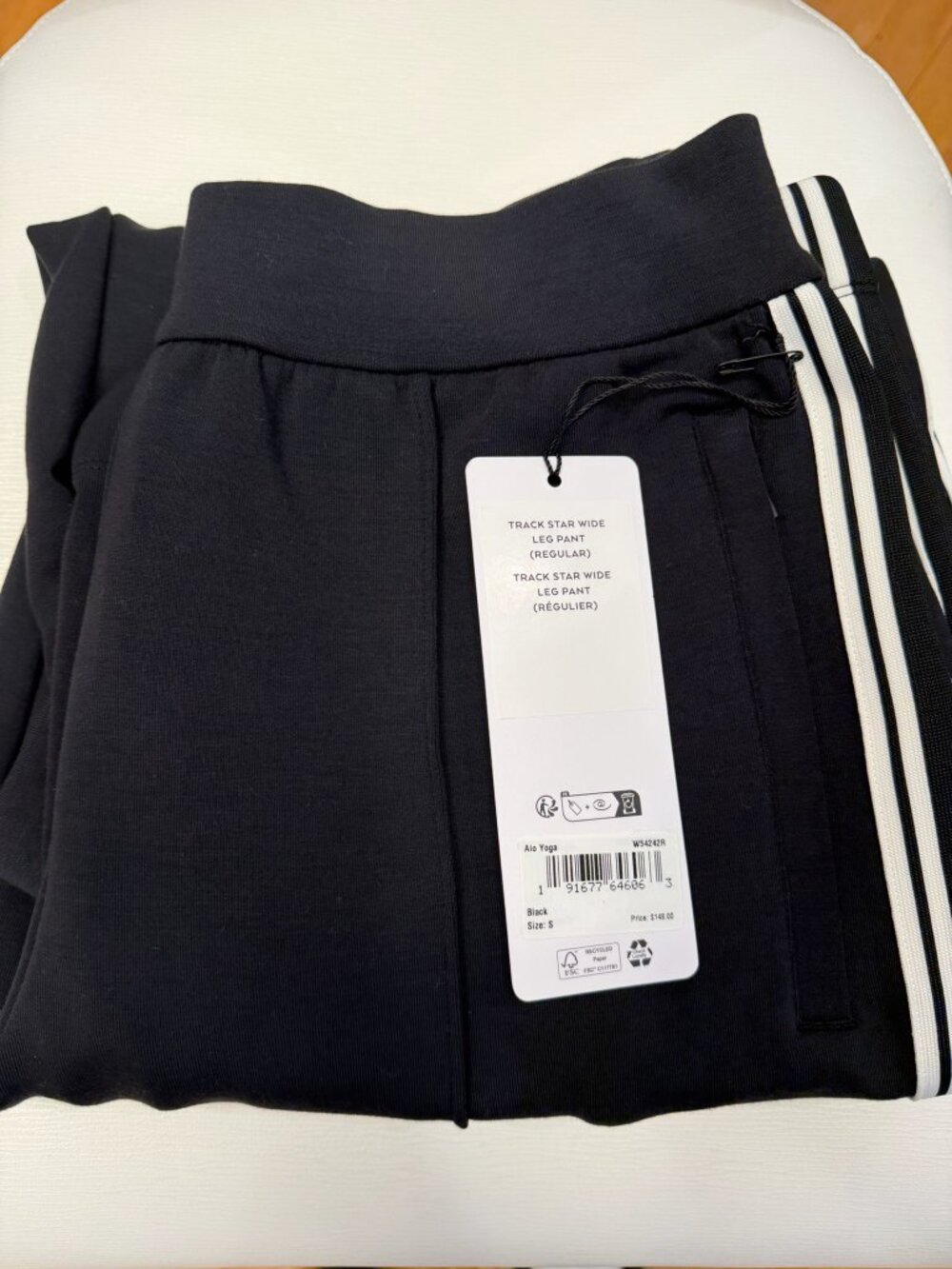 ALO Yoga Track Star Set Black Cropped Zip Jacket + Wide Leg Pant Small NWT - Picture 11 of 11